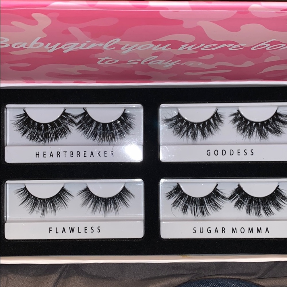 On fleek lashes 4 pairs